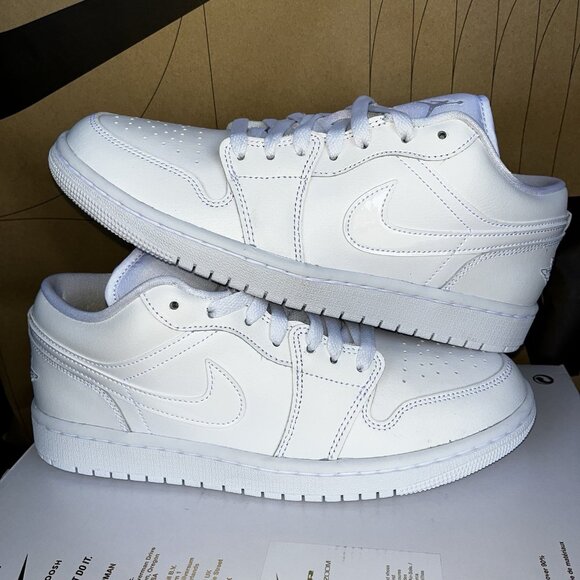 NEW Nike Air Jordan 1 Low - 'Triple White' DV0990-111 Women’s Size 8.5 - Picture 1 of 6